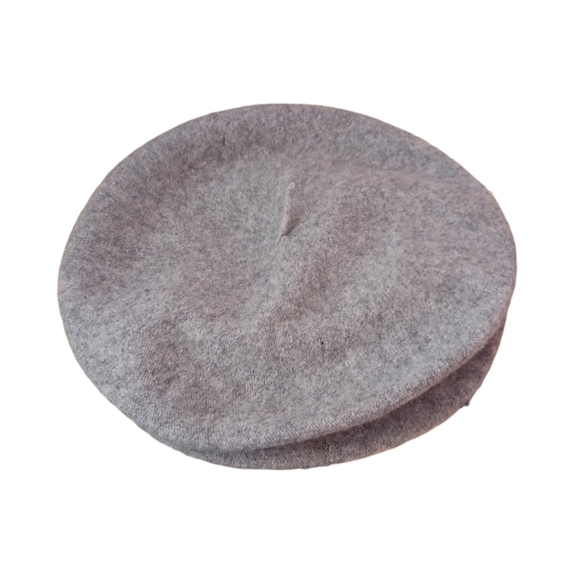 BERET - Picture 1 of 7